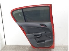 Recambio de puerta trasera izquierda para opel astra h berlina cosmo referencia OEM IAM  ROJO  2