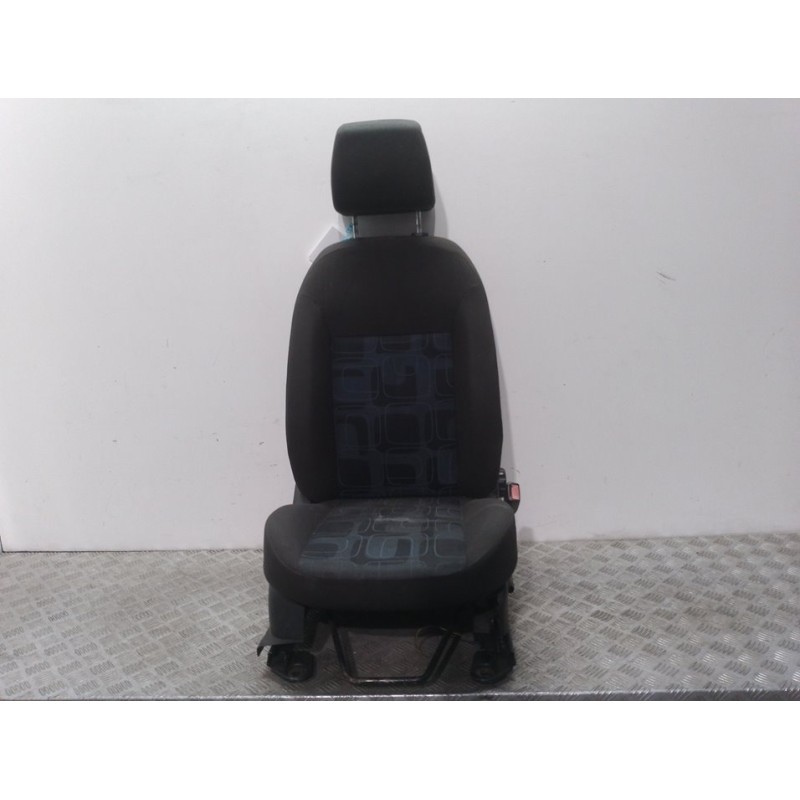 Recambio de asiento delantero derecho para ford fiesta (cb1) ambiente referencia OEM IAM   