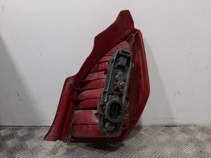 Recambio de piloto trasero izquierdo para citroën c2 furio referencia OEM IAM   