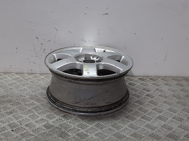 Recambio de llanta para audi a3 (8l) 1.9 tdi ambiente referencia OEM IAM 6JX15H2ET38 8L0601025F 19565R15V