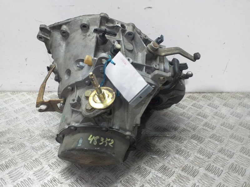 Recambio de caja cambios para peugeot 206 berlina xs referencia OEM IAM 20DM22  