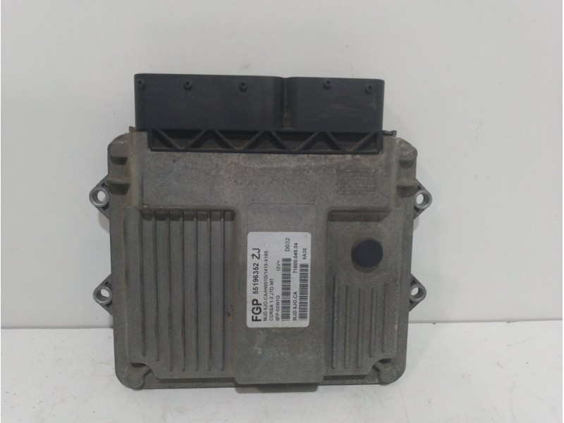 Recambio de centralita motor uce para opel corsa c cosmo referencia OEM IAM   