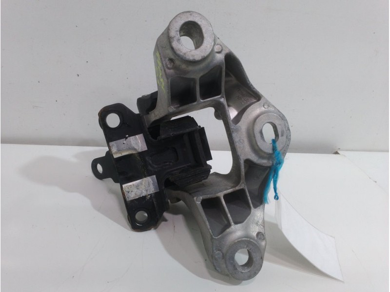 Recambio de soporte motor izquierdo para mazda cx-3 center-line referencia OEM IAM DB2T39070A  