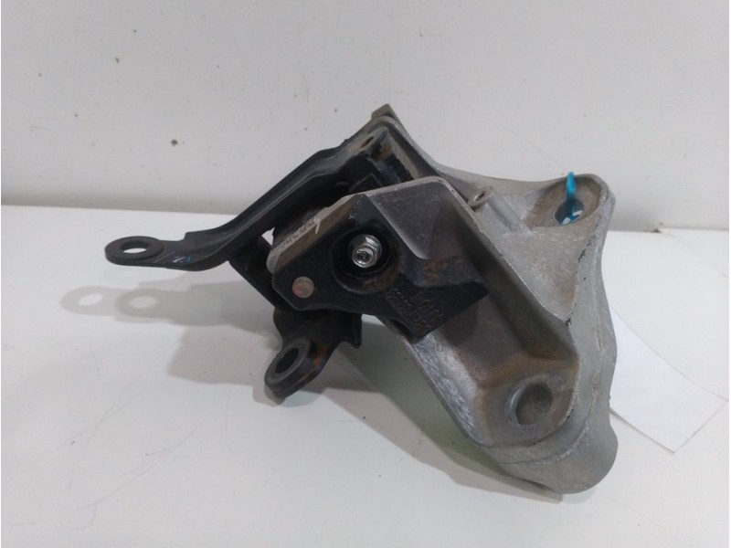 Recambio de soporte motor izquierdo para mazda cx-3 center-line referencia OEM IAM DB2T39070A  