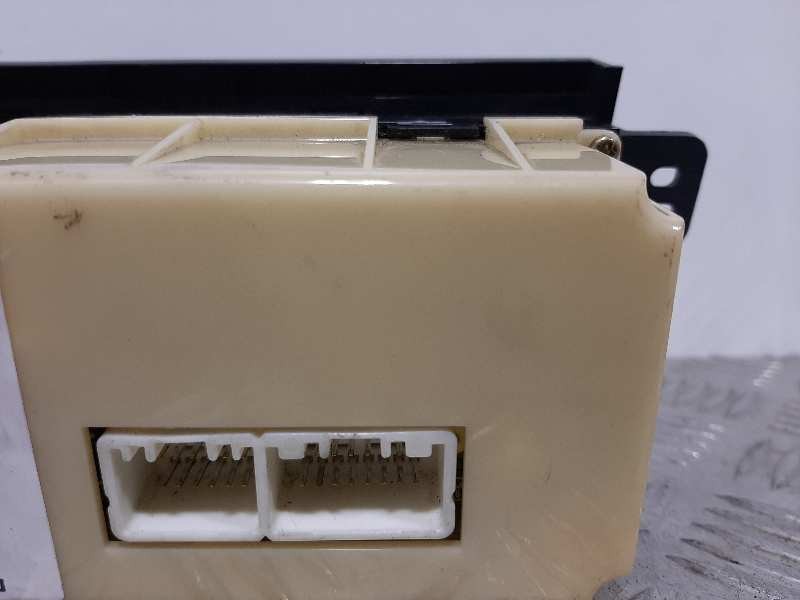 Recambio de mando calefaccion / aire acondicionado para mazda premacy (cp) td active referencia OEM IAM   