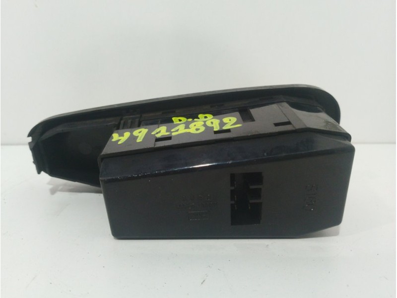 Recambio de mando elevalunas delantero derecho para hyundai coupe (j2) 2.0 fx coupe referencia OEM IAM 9358027000  