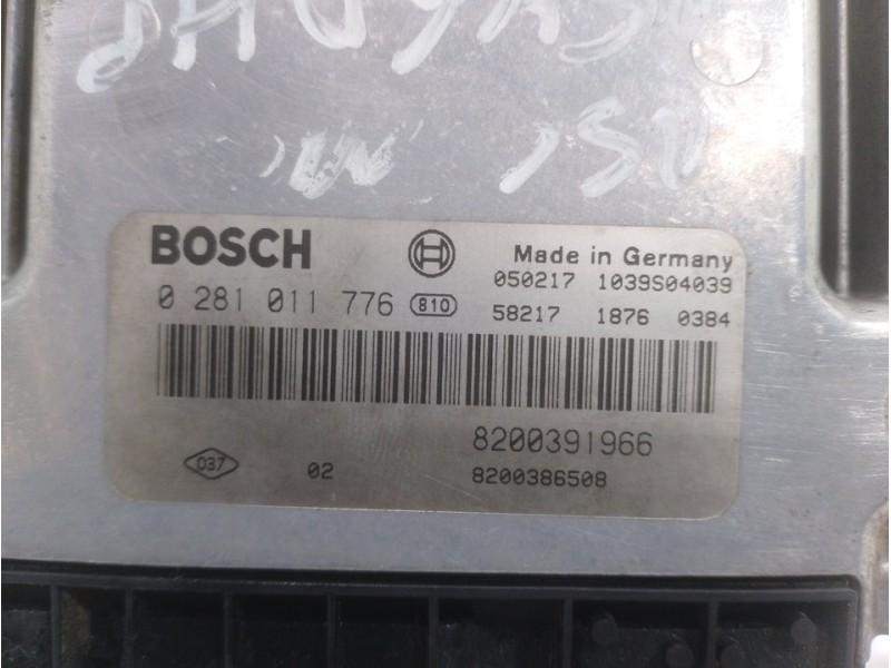 Recambio de centralita motor uce para renault scenic ii confort authentique referencia OEM IAM 0281011776  