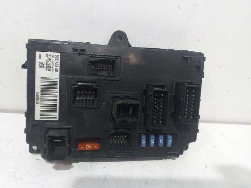 Recambio de caja reles / fusibles para peugeot 407 st confort referencia OEM IAM 9656148080 S1200170031 