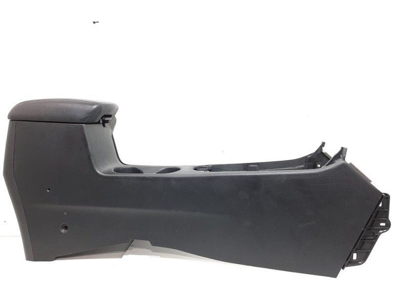 Recambio de apoyabrazos central para kia carens ( ) drive referencia OEM IAM 84610A4001  