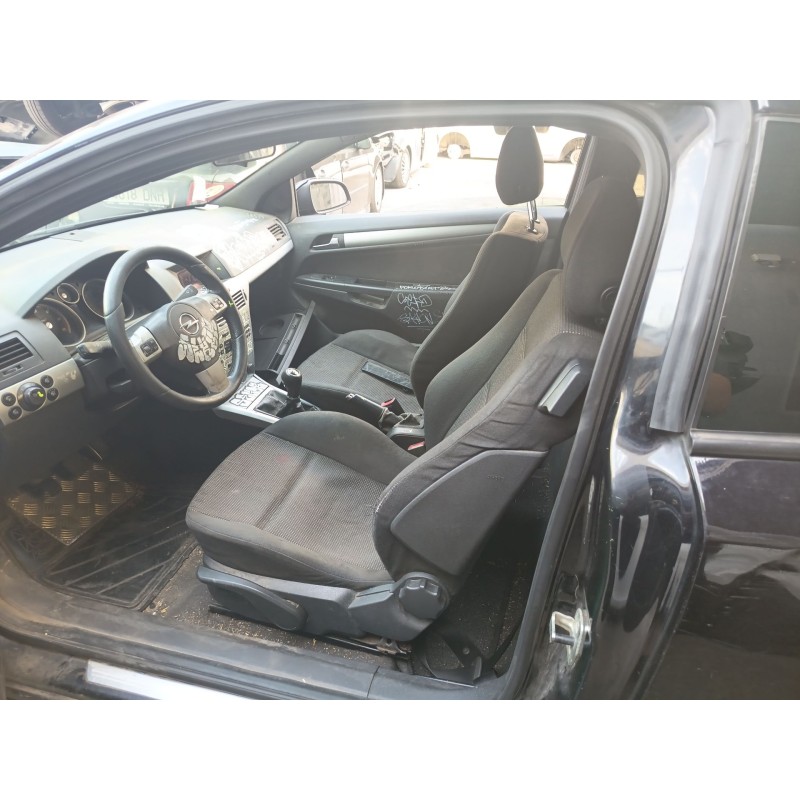 OPEL ASTRA H GTC (A04) - imagen 4