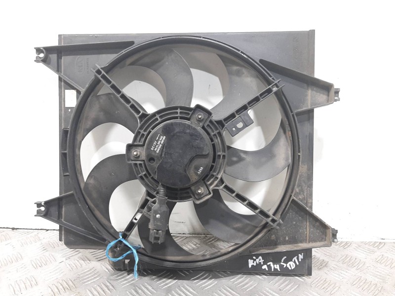 Recambio de electroventilador para kia carens 2.0 crdi lx monovolumen referencia OEM IAM   