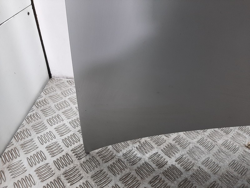 Recambio de capot para mercedes-benz clase clk (w208) coupe 320 (208.365) referencia OEM IAM 208880025728 PLATA 