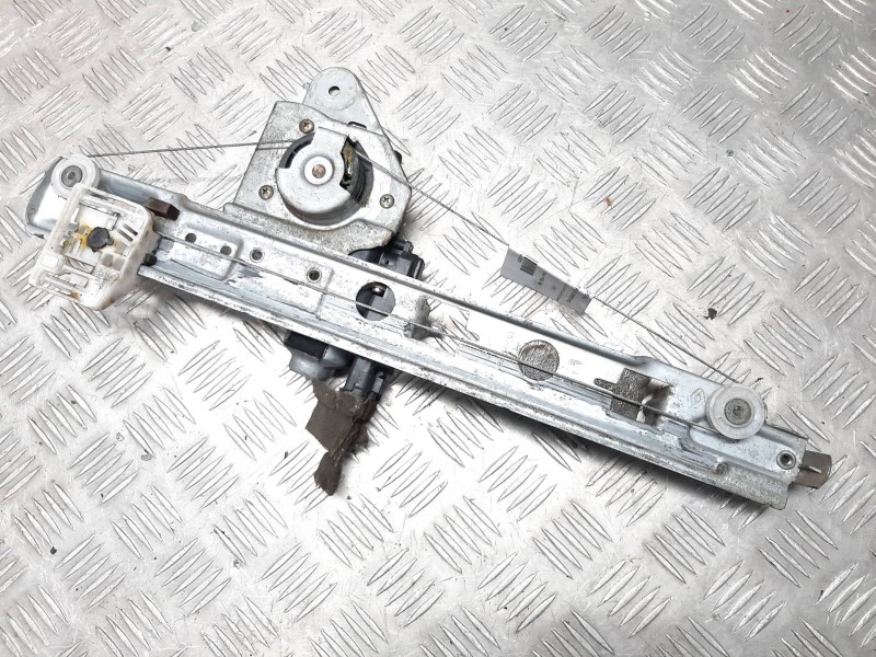 Recambio de elevalunas trasero derecho para renault megane ii berlina 5p confort expression referencia OEM IAM   