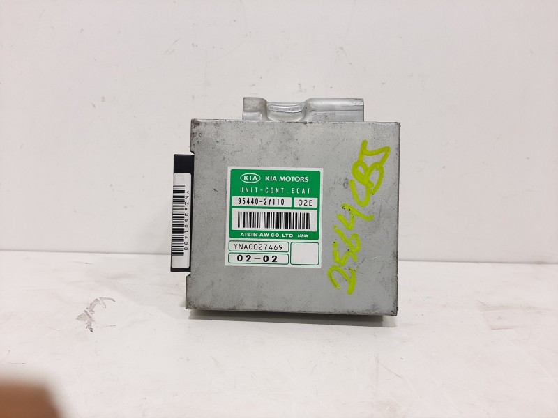 Recambio de centralita cambio automatico para kia carnival ii 2.9 crdi lx referencia OEM IAM 954402Y110  