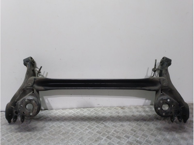 Recambio de puente trasero para toyota prius (nhw30) advance referencia OEM IAM 4210112171  