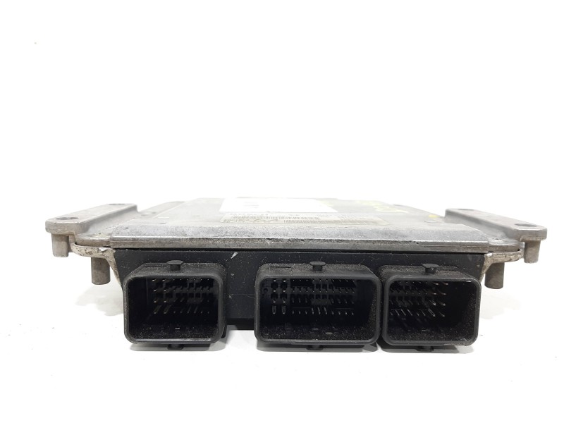 Recambio de centralita motor uce para peugeot 307 (s1) xs referencia OEM IAM 0281011081 9647472780 