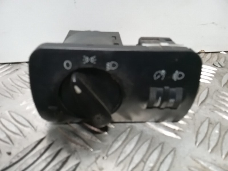Recambio de mando luces para seat cordoba berlina (6k2) signo referencia OEM IAM 6K1941531AK   Recambio de mando luces para seat cordoba berlina (6k2) signo referencia OEM IAM 6K1941531AK
