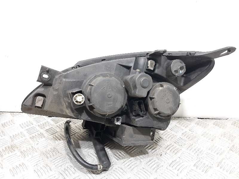 Recambio de faro derecho para citroën c5 berlina referencia OEM IAM XENON  