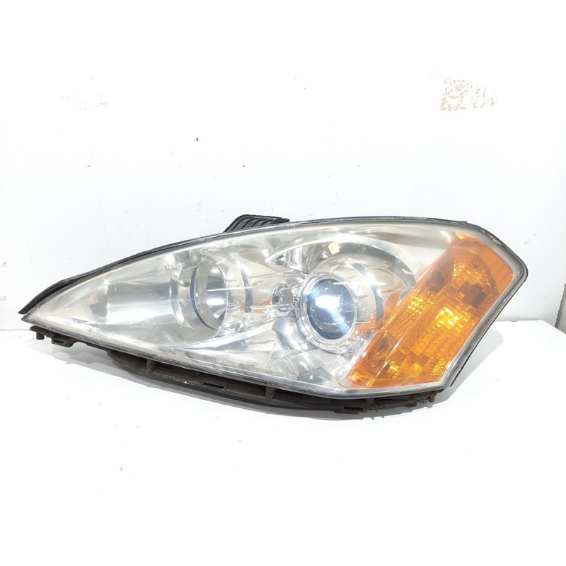 Recambio de faro izquierdo para ssangyong kyron 200 xdi limited referencia OEM IAM 8310108B14  