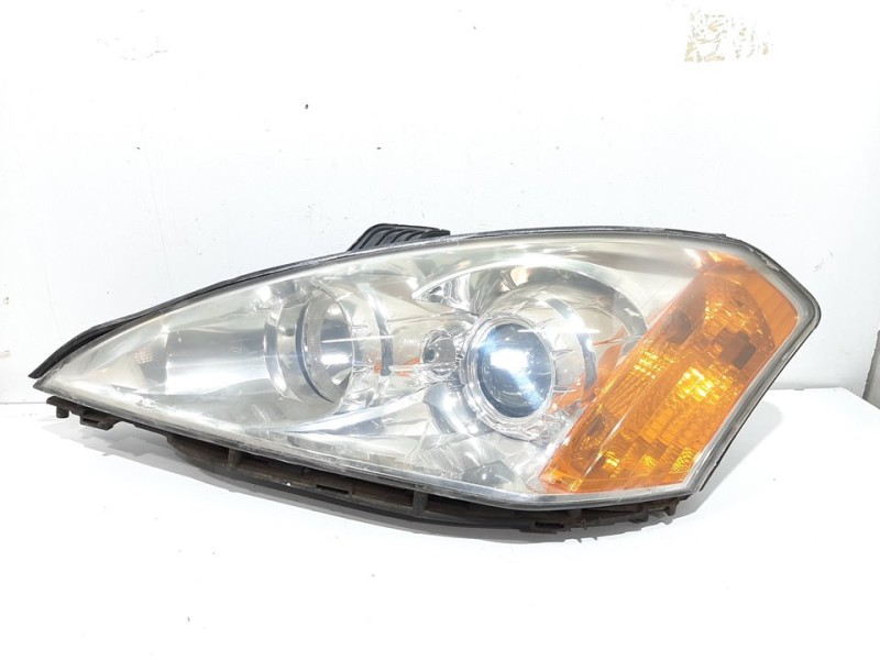 Recambio de faro izquierdo para ssangyong kyron 200 xdi limited referencia OEM IAM 8310108B14  