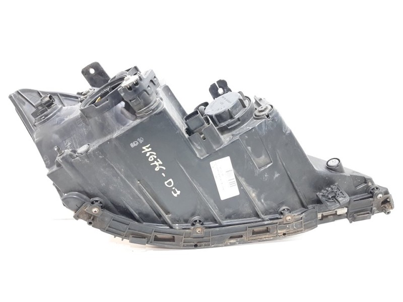 Recambio de faro izquierdo para ssangyong kyron 200 xdi limited referencia OEM IAM 8310108B14  