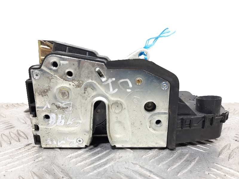 Recambio de cerradura puerta delantera izquierda para bmw serie 3 berlina (e46) 318i referencia OEM IAM 51217011241  