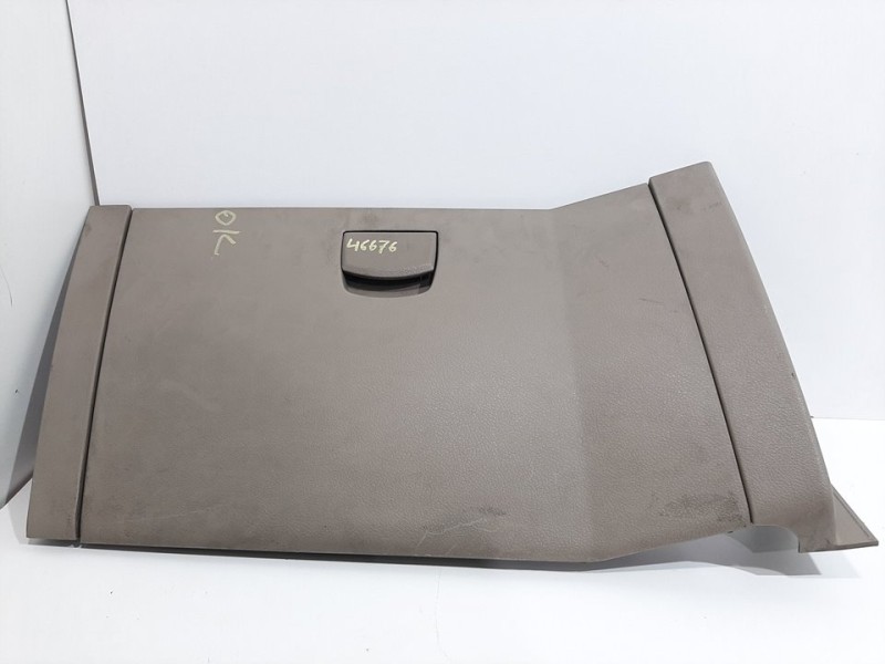 Recambio de guantera para ssangyong kyron 200 xdi limited referencia OEM IAM 7672009000 7798808B20HEN 