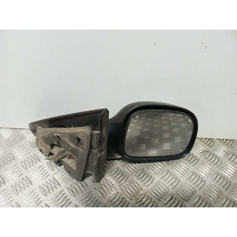 Recambio de retrovisor derecho para chrysler voyager (gs) 2.4 referencia OEM IAM 04717382AB  