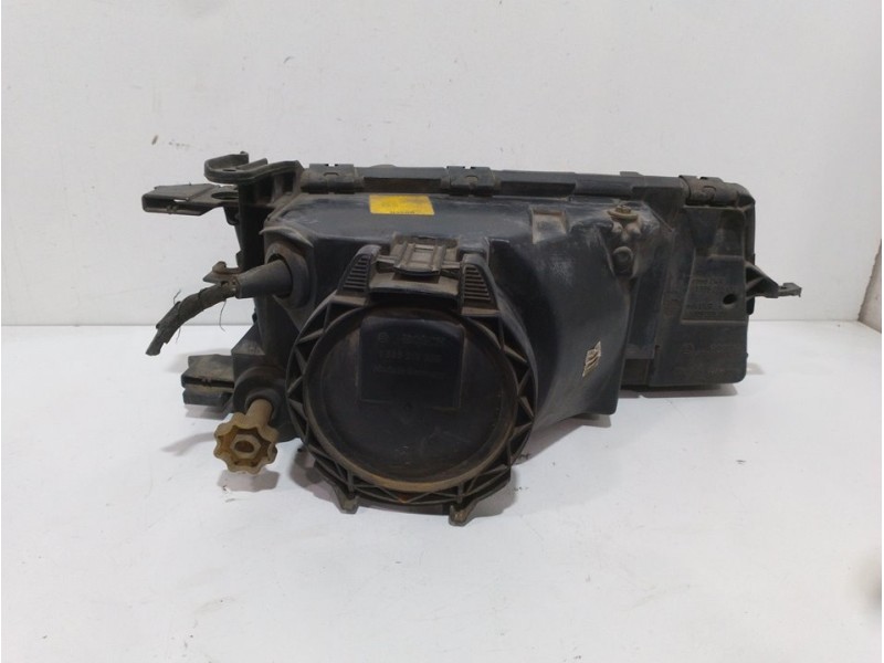 Recambio de faro izquierdo para opel vectra a sportive referencia OEM IAM 1305235134  