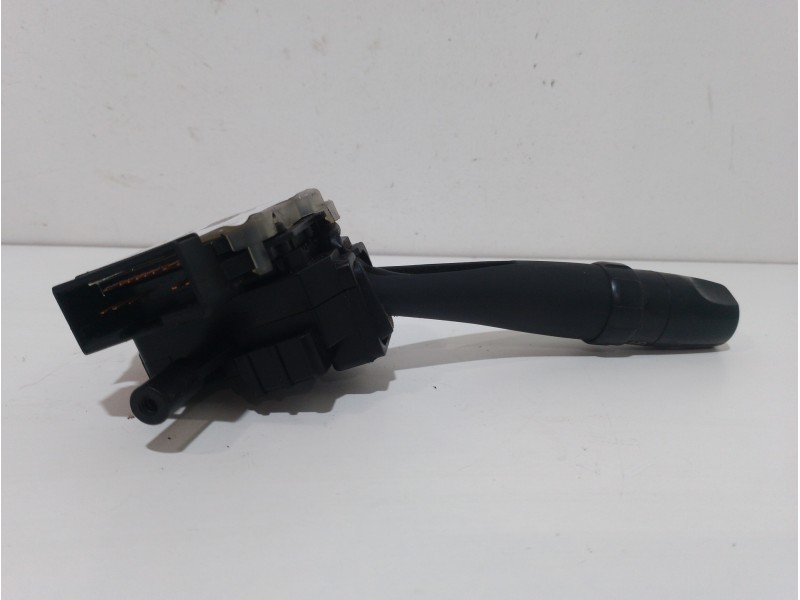 Recambio de mando intermitentes para kia carens (un) active referencia OEM IAM 202004729  