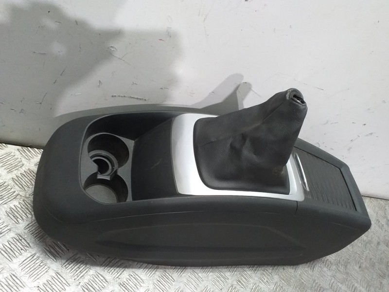 Recambio de consola central para citroën c4 picasso attraction referencia OEM IAM 96772809ZD  