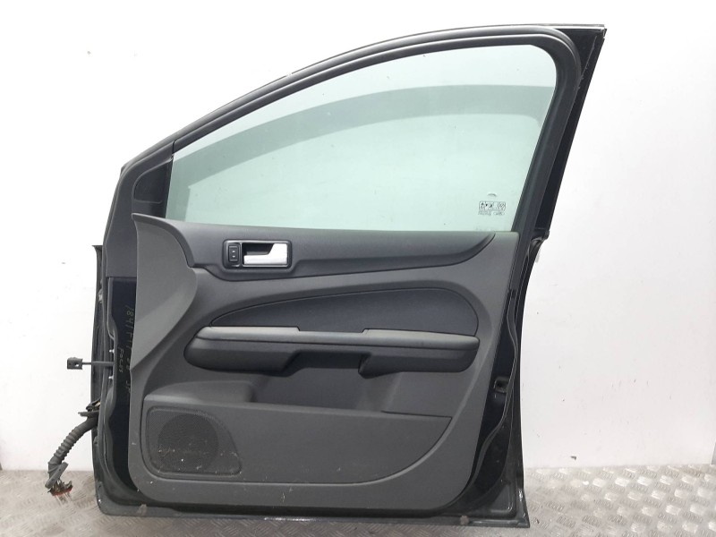 Recambio de puerta delantera derecha para ford focus berlina (cap) ambiente (d) referencia OEM IAM  NEGRO  Recambio de puerta delantera derecha para ford focus berlina (cap) ambiente (d) referencia OEM IAM  NEGRO