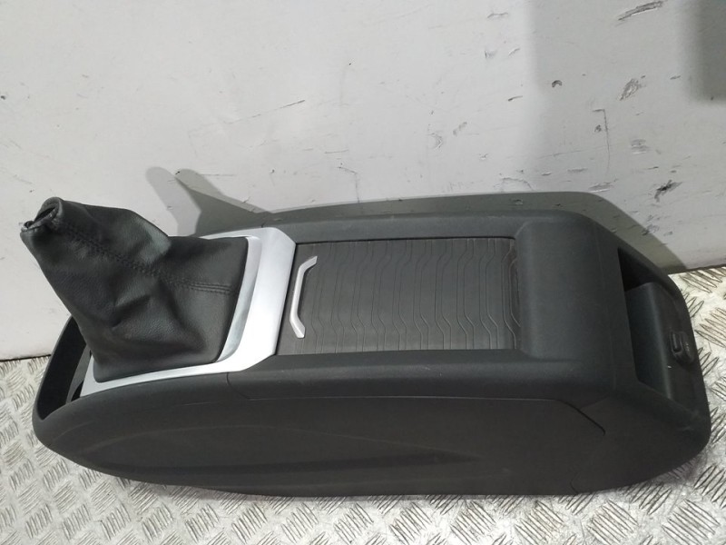 Recambio de consola central para citroën c4 picasso attraction referencia OEM IAM 96772809ZD  