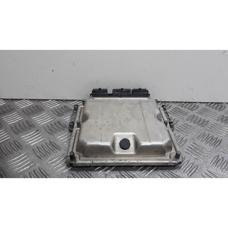 Recambio de centralita motor uce para fiat ulysse (179) 2.0 jtd emotion (100kw) referencia OEM IAM 0281011800   Recambio de centralita motor uce para fiat ulysse (179) 2.0 jtd emotion (100kw) referencia OEM IAM 0281011800