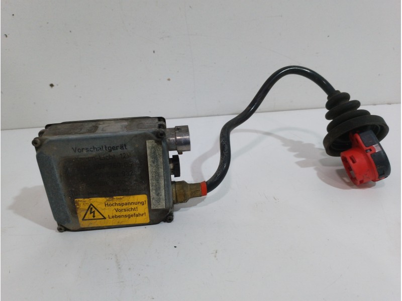 Recambio de centralita faros xenon para opel omega b design edition berlina referencia OEM IAM 90565932  