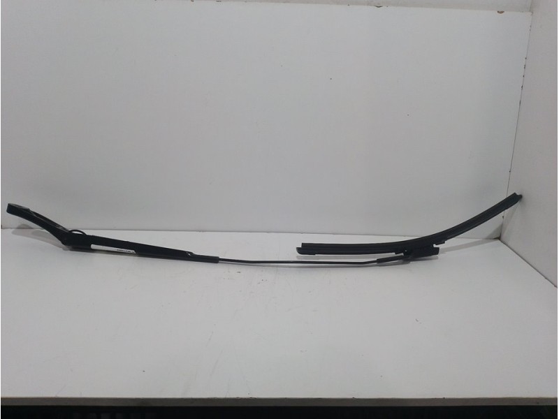 Recambio de brazo limpia delantero izquierdo para seat toledo (kg3) reference referencia OEM IAM 5JB955409  