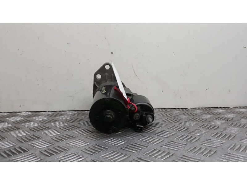 Recambio de motor arranque para volkswagen bora berlina (1j2) conceptline referencia OEM IAM 020911023F  