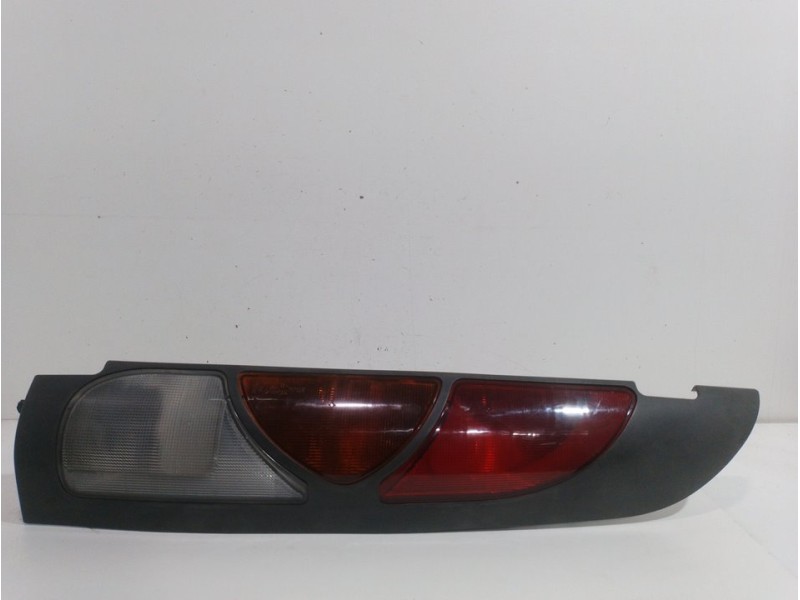 Recambio de piloto trasero derecho para renault kangoo (f/kc0) authentique oasis referencia OEM IAM   