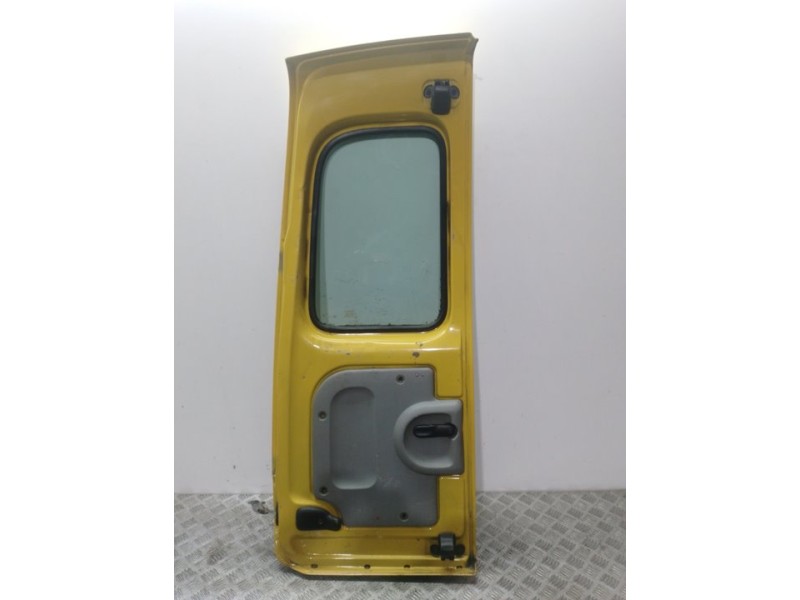 Recambio de puerta trasera derecha para renault kangoo (f/kc0) authentique oasis referencia OEM IAM  AMARILLA 