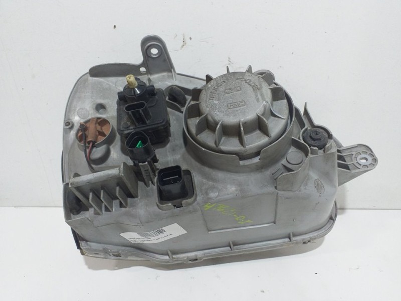 Recambio de faro izquierdo para hyundai santa fe (sm) 2.4 gls 4x4 referencia OEM IAM 9210126025 9210126025 
