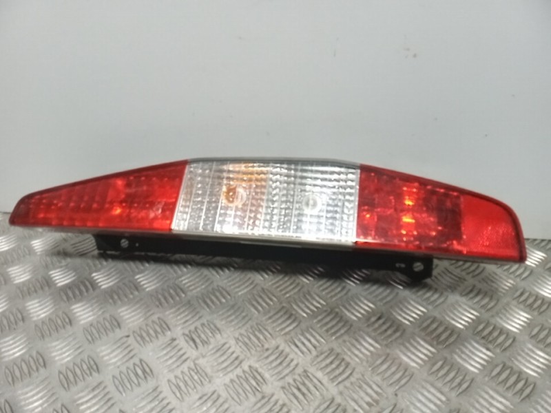 Recambio de piloto trasero derecho para fiat doblo cargo (223) 1.9 jtd furg. referencia OEM IAM 0051735978  