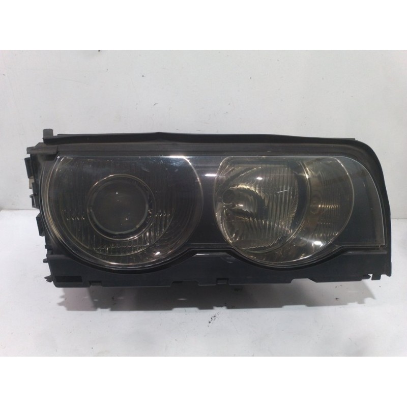 Recambio de faro derecho para bmw serie 7 (e38) 730d automático referencia OEM IAM 0301170272  