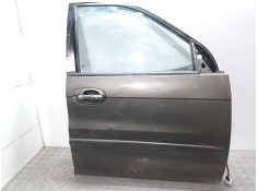 Recambio de puerta delantera derecha para kia carnival ii referencia OEM IAM  CHAMPANGE