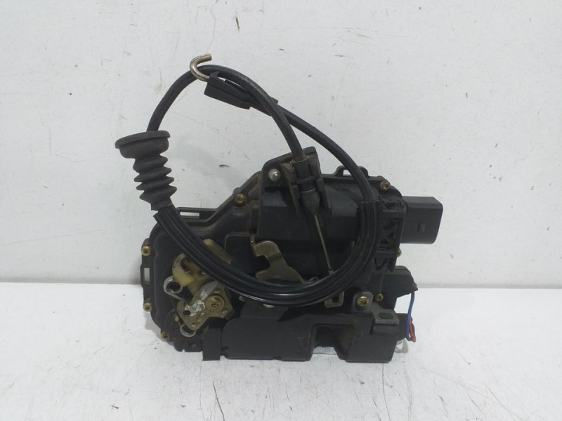 Recambio de cerradura puerta delantera izquierda para volkswagen golf iv berlina (1j1) highline referencia OEM IAM 6X1837013G  