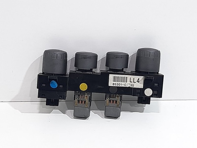 Recambio de mando multifuncion para ssangyong kyron 200 xdi limited referencia OEM IAM 8530109230  