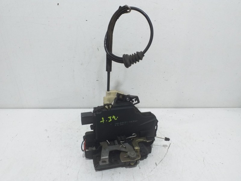 Recambio de cerradura puerta trasera izquierda para volkswagen golf iv berlina (1j1) highline referencia OEM IAM   