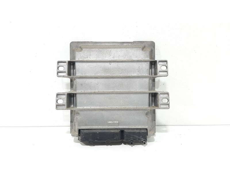 Recambio de centralita motor uce para mg serie 45 (rt) classic (5-ptas.) referencia OEM IAM NNN100742  