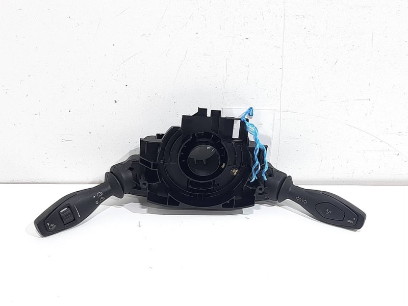 Recambio de mando multifuncion para ford fiesta (cb1) titanium referencia OEM IAM 8A6T13N064GE 30SLK0142662403 01031101348173