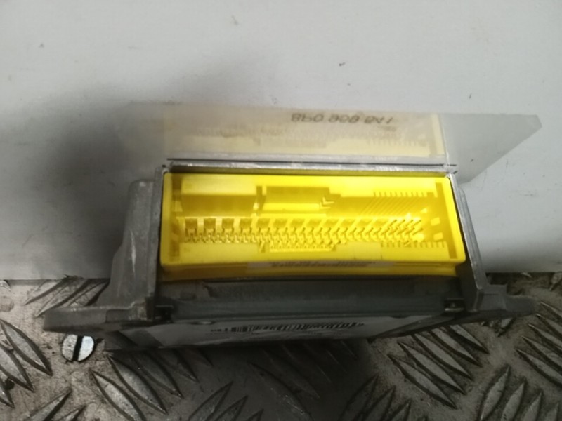 Recambio de centralita airbag para audi a3 (8p) 1.6 ambiente referencia OEM IAM 8P0959655F 0285001482  Recambio de centralita airbag para audi a3 (8p) 1.6 ambiente referencia OEM IAM 8P0959655F 0285001482