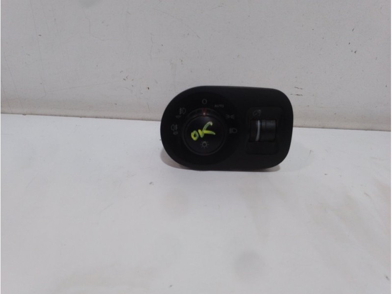 Recambio de mando luces para seat toledo (5p2) sport referencia OEM IAM   